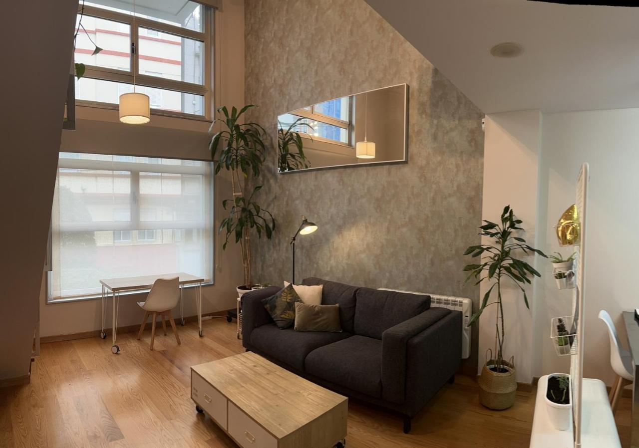 Loft Hygge Urbano Coruna Con Servicio De Parking A Coruna Exterior photo