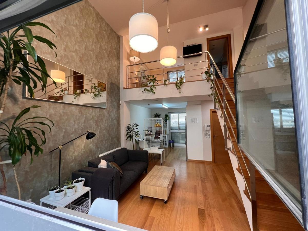 Loft Hygge Urbano Coruna Con Servicio De Parking A Coruna Exterior photo