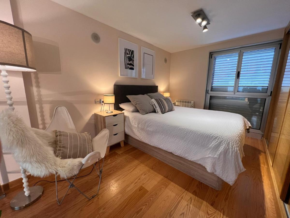 Loft Hygge Urbano Coruna Con Servicio De Parking A Coruna Exterior photo