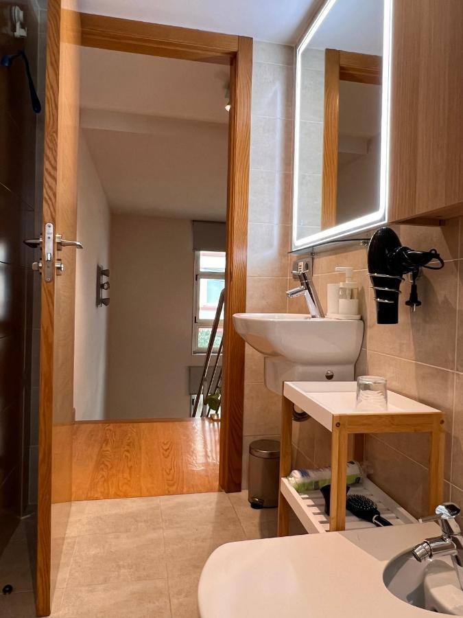 Loft Hygge Urbano Coruna Con Servicio De Parking A Coruna Exterior photo